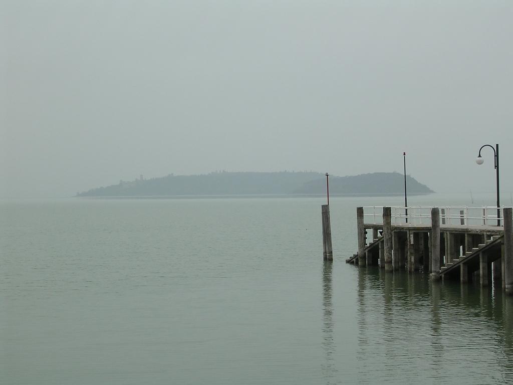 Casa Vacanze Del Pescatore Passignano sul Trasimeno Exterior foto